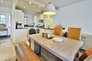 Photo 10- click for photo gallery